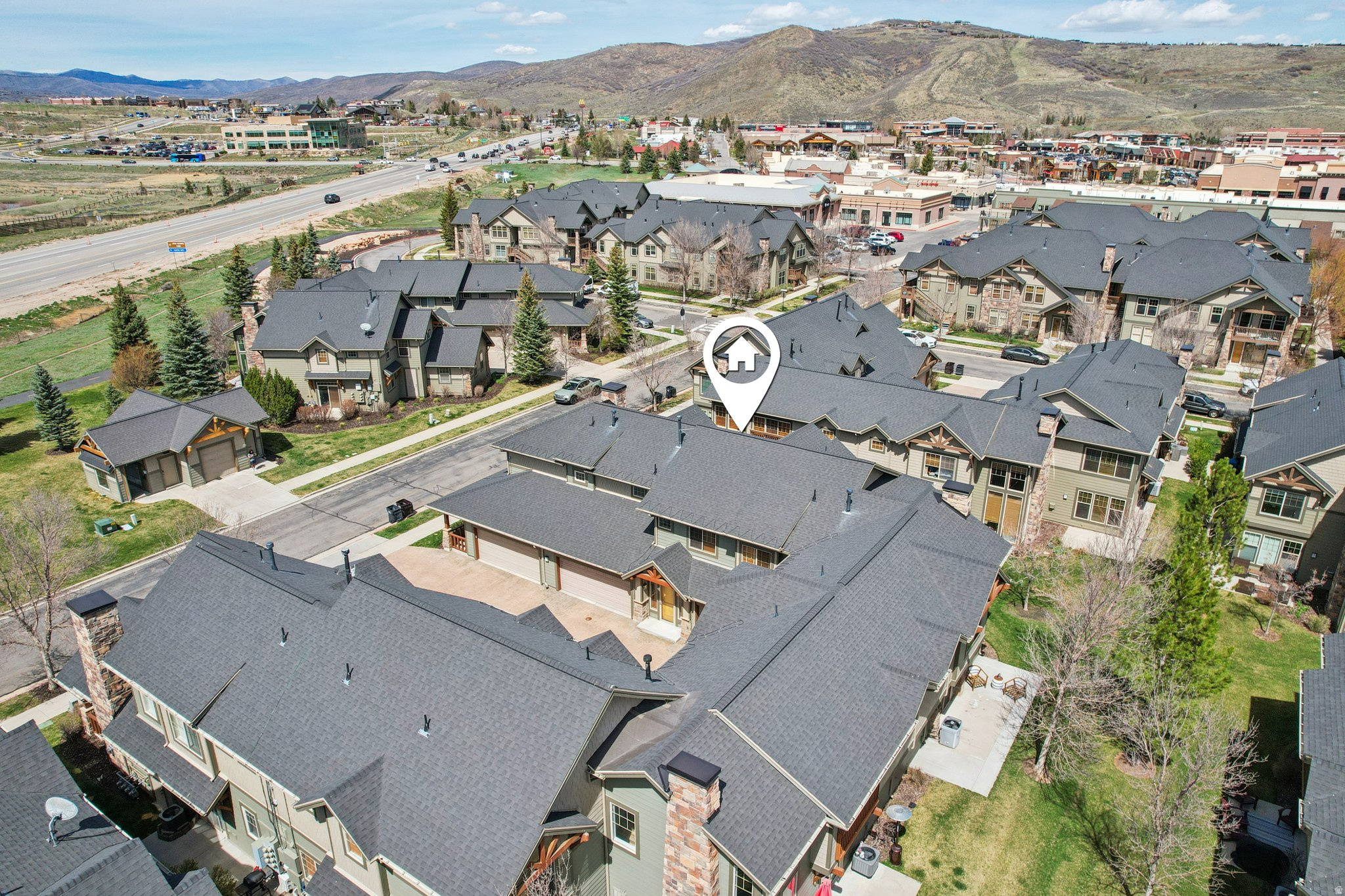 FOX POINTE@REDSTONE - Residential