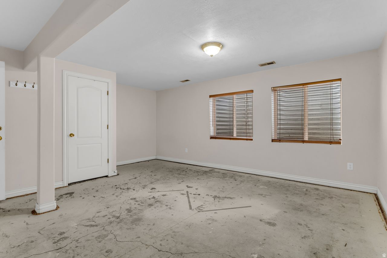 MUIRFIELD - Residential