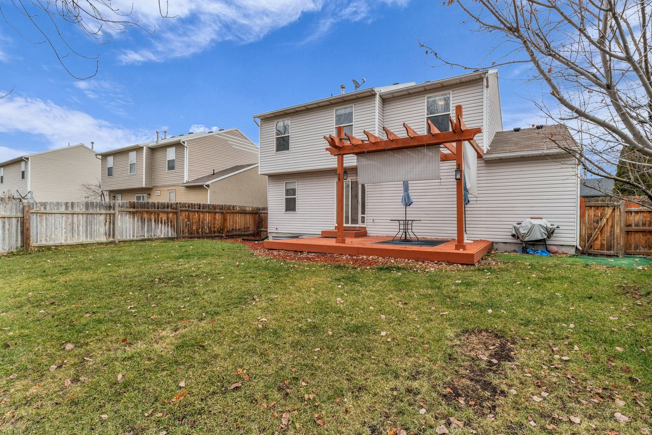 MUIRFIELD - Residential