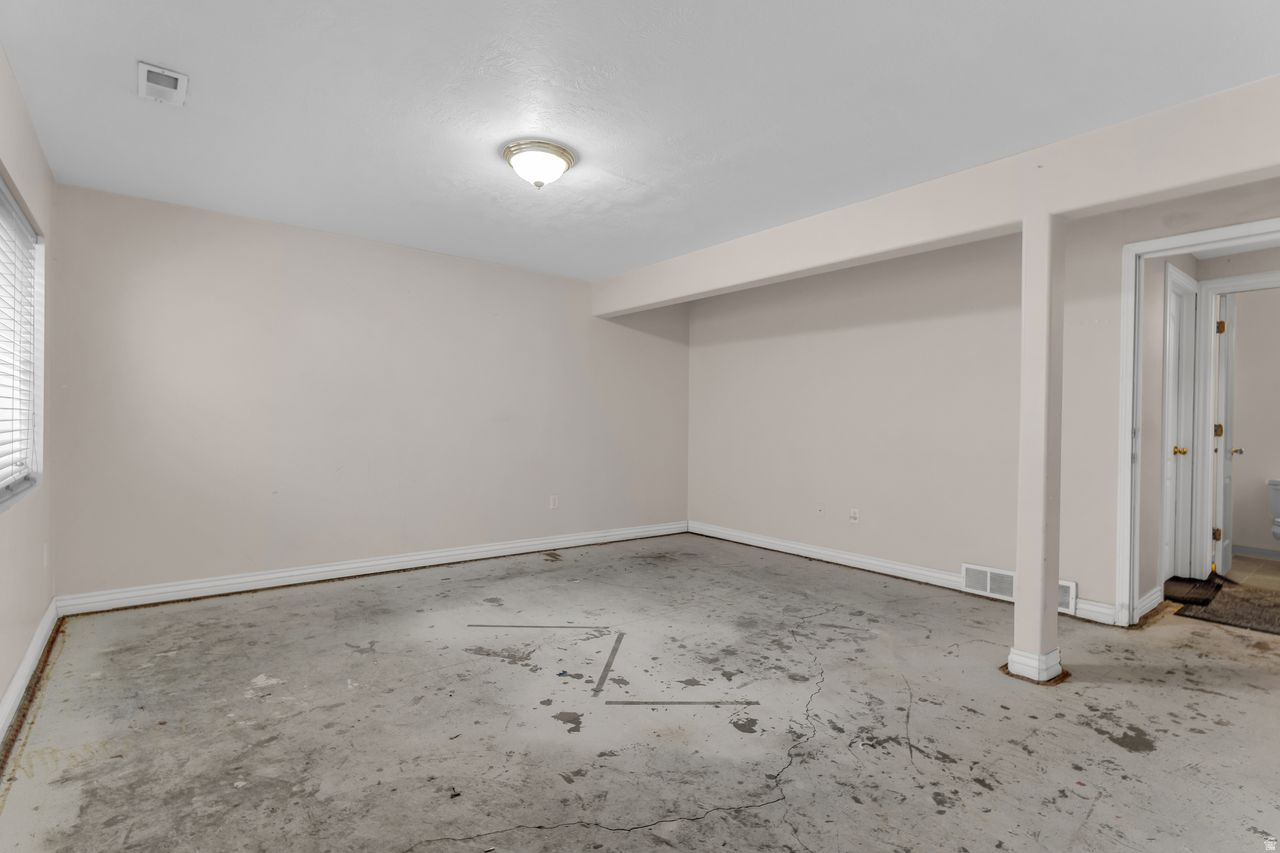 MUIRFIELD - Residential