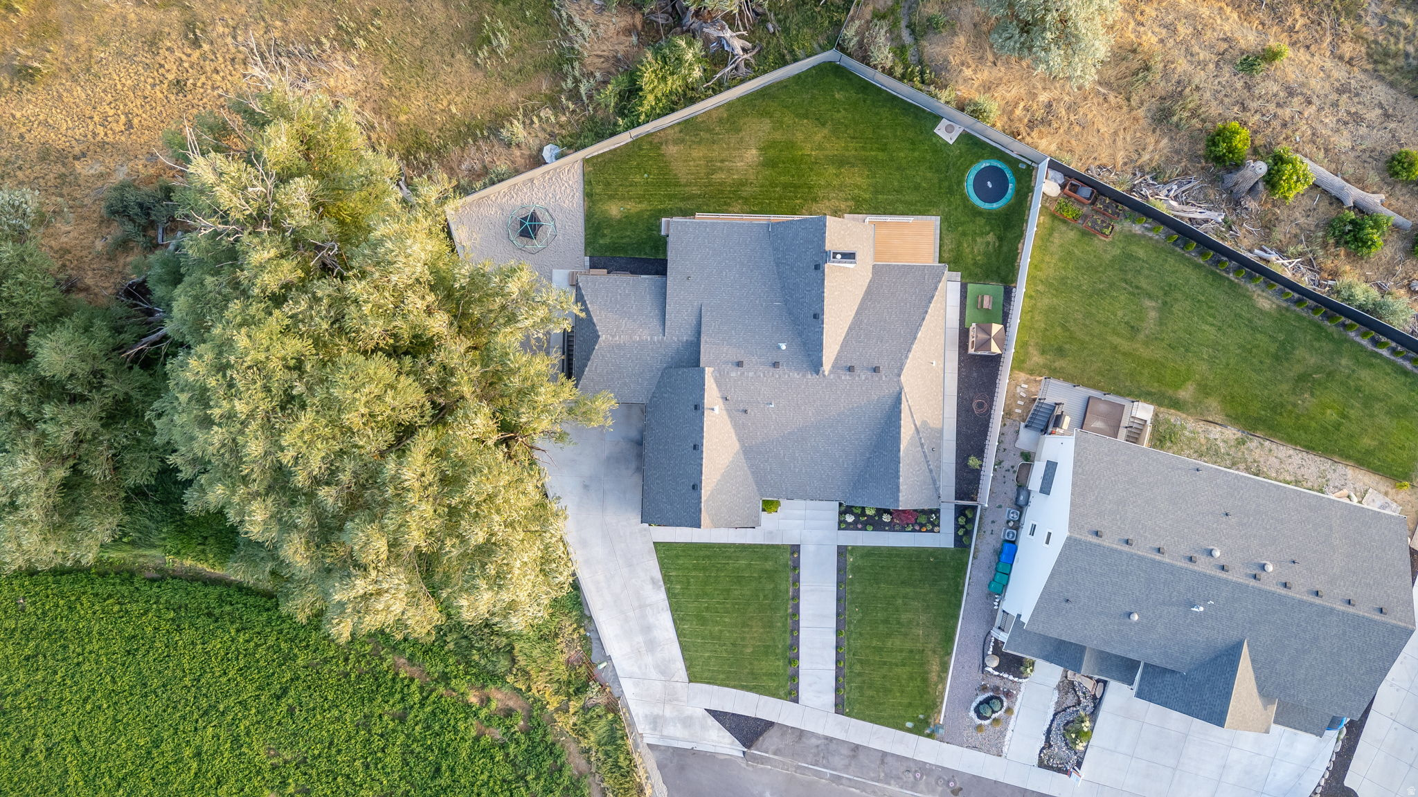 HOOKA VISTA - Residential