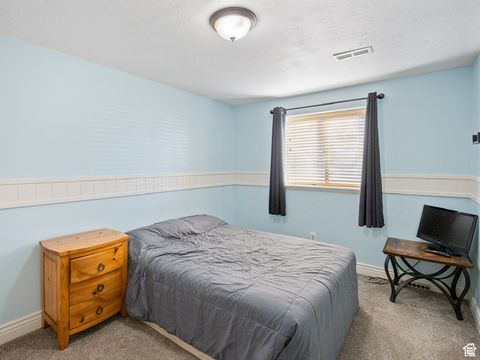 Tiny photo for 417 S 2025 W, Marriott Slaterville, UT 84404 (MLS # 2118947)