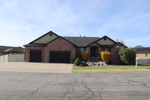 Photo of 417 S 2025 W, Marriott Slaterville, UT 84404 (MLS # 2118947)