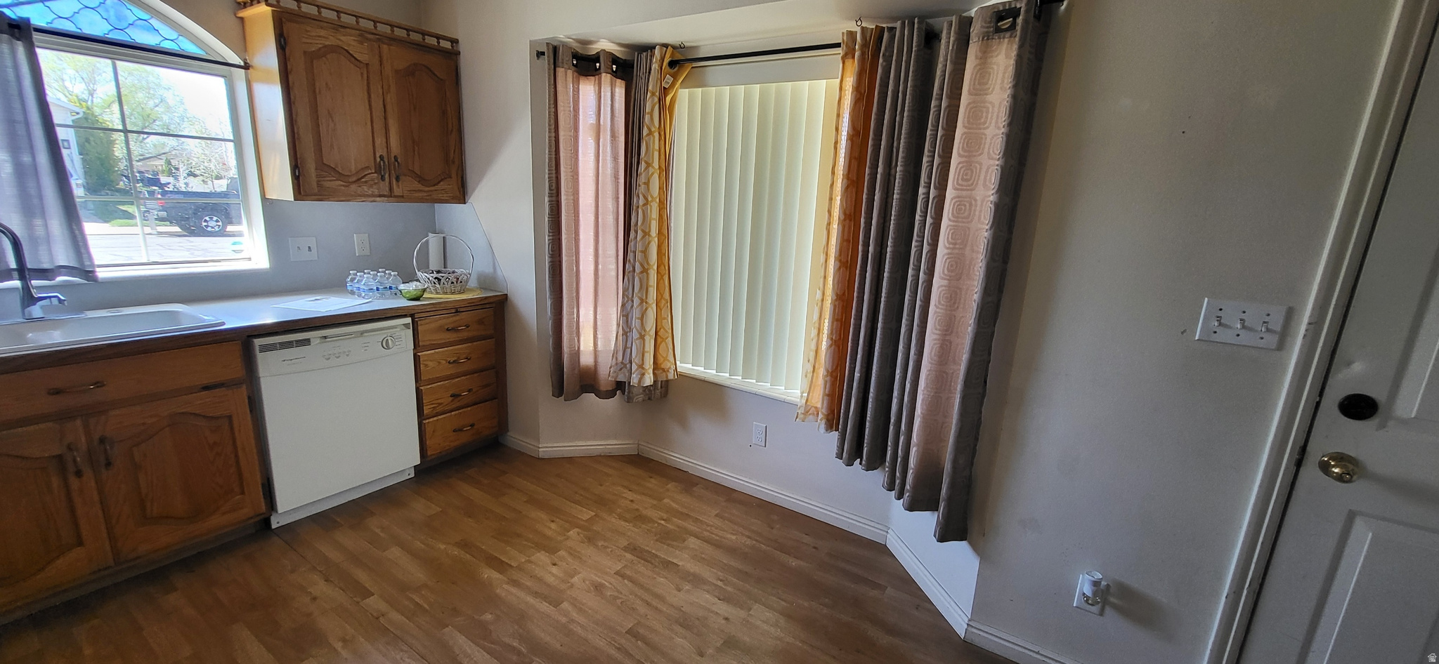 MOARK ESTATES - Residential