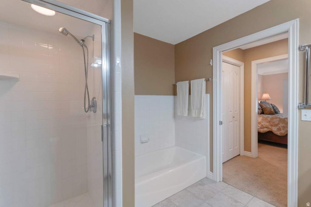 HIDDEN HOLLOW ESTATES - Residential