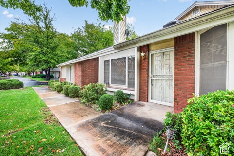 Tiny photo for 845 N VALLEY DR #903, Saint George, UT 84770 (MLS # 2193376)