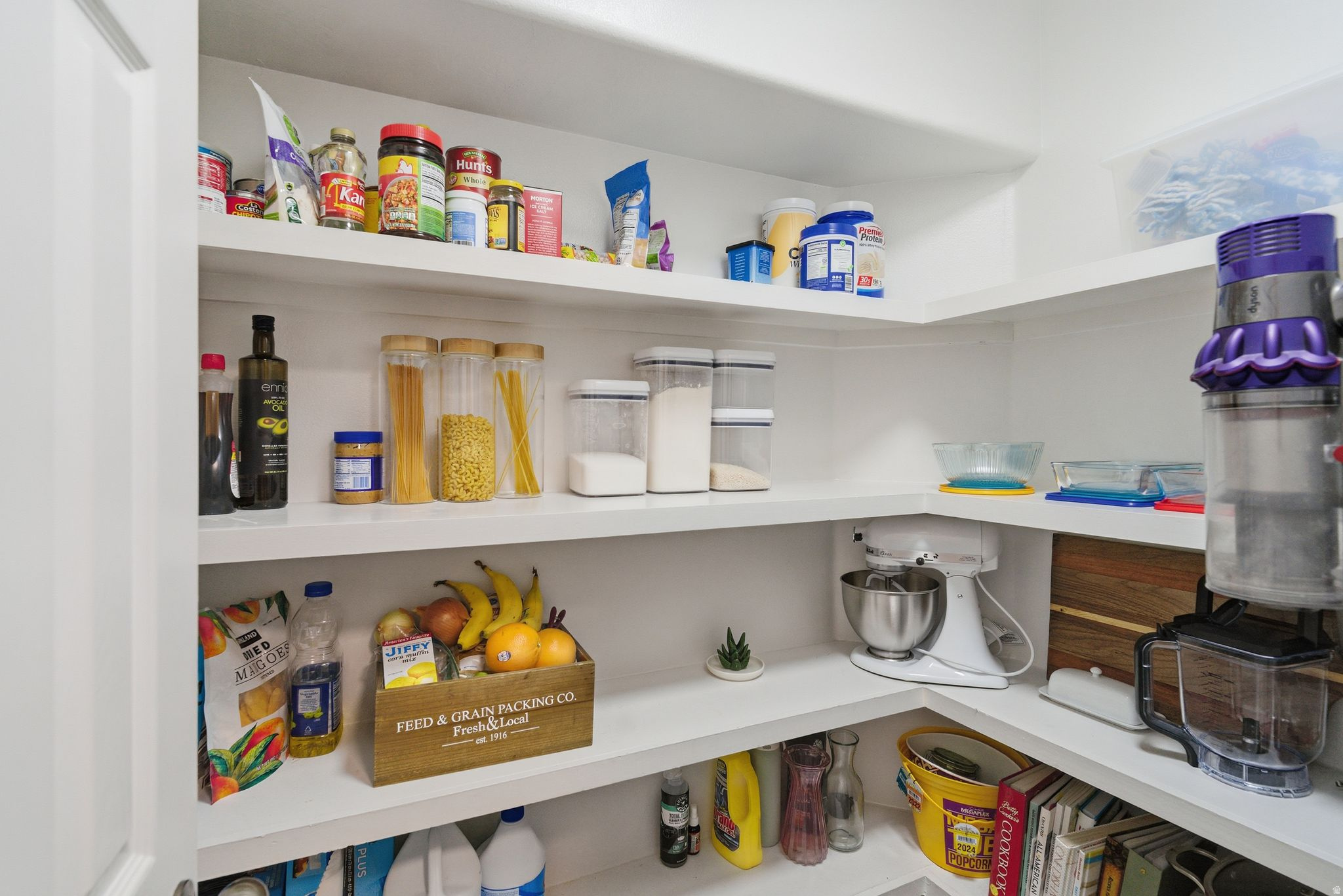 LEXINGTON HILLS TOWNHOMES - Residential