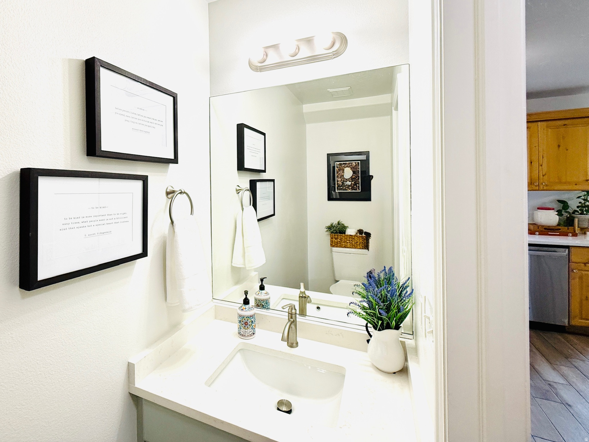 LEXINGTON HILLS TOWNHOMES - Residential