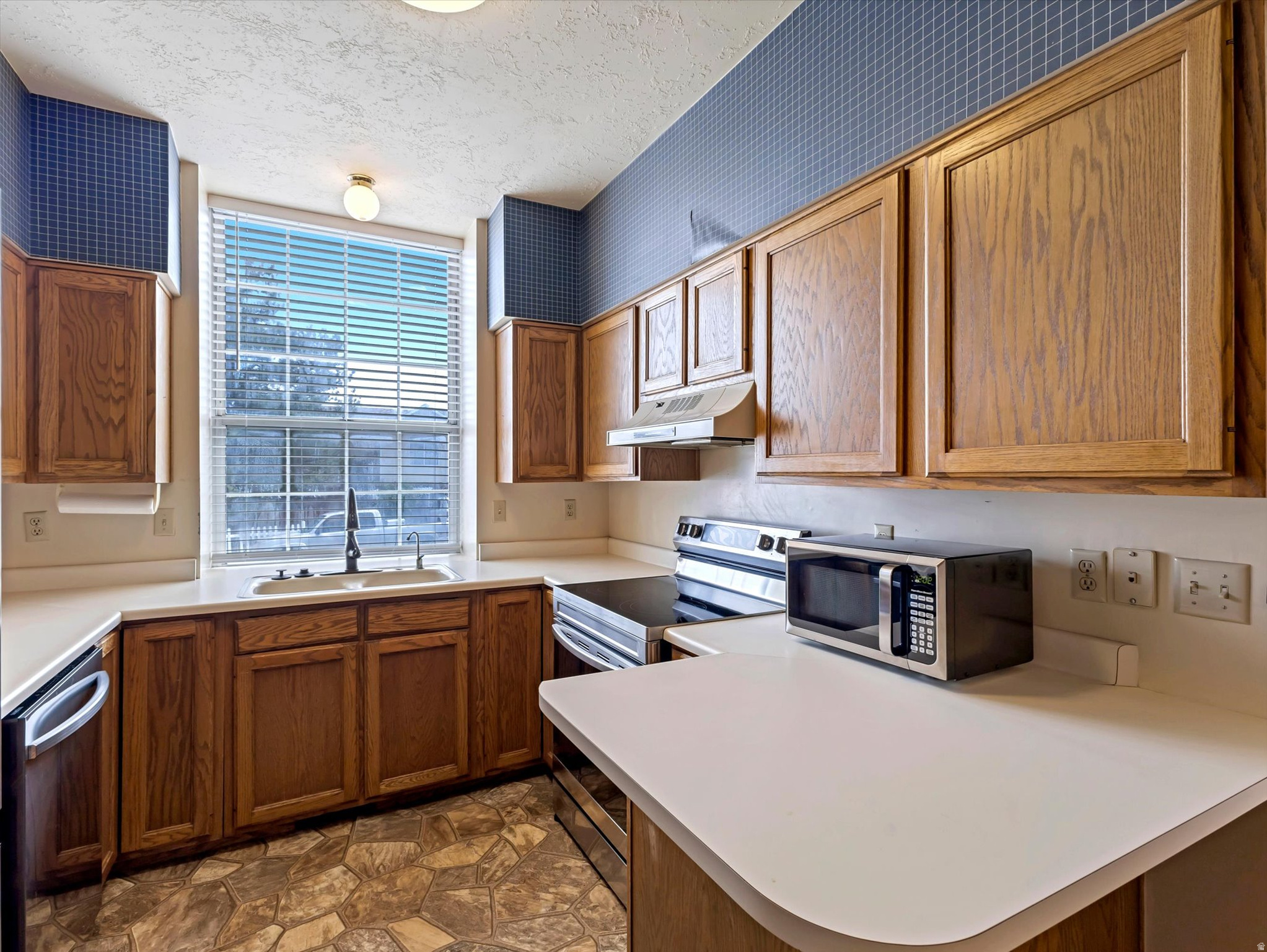 CHAPARRAL - Residential