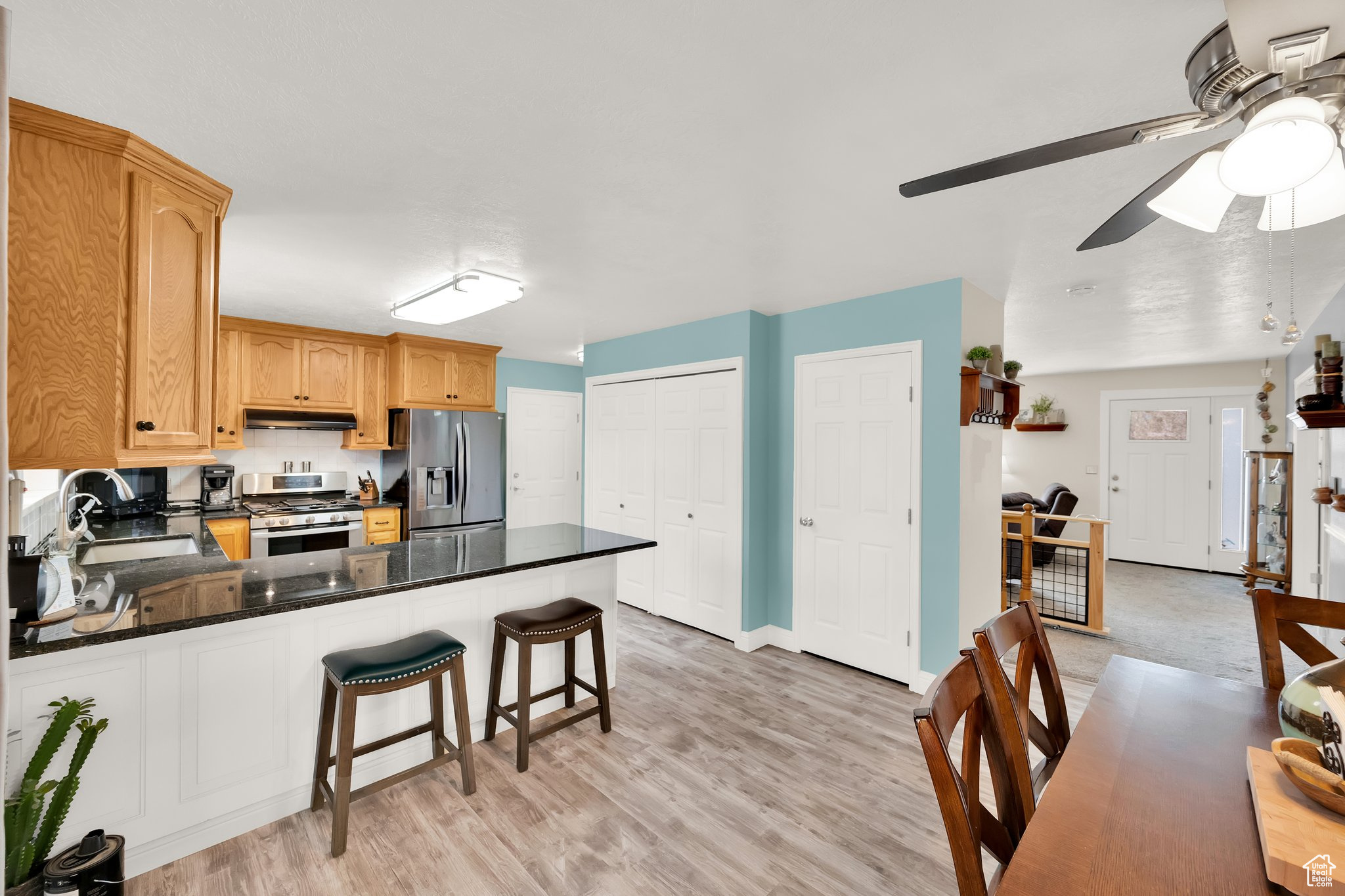 154 W Main St, Bicknell, Utah image 27