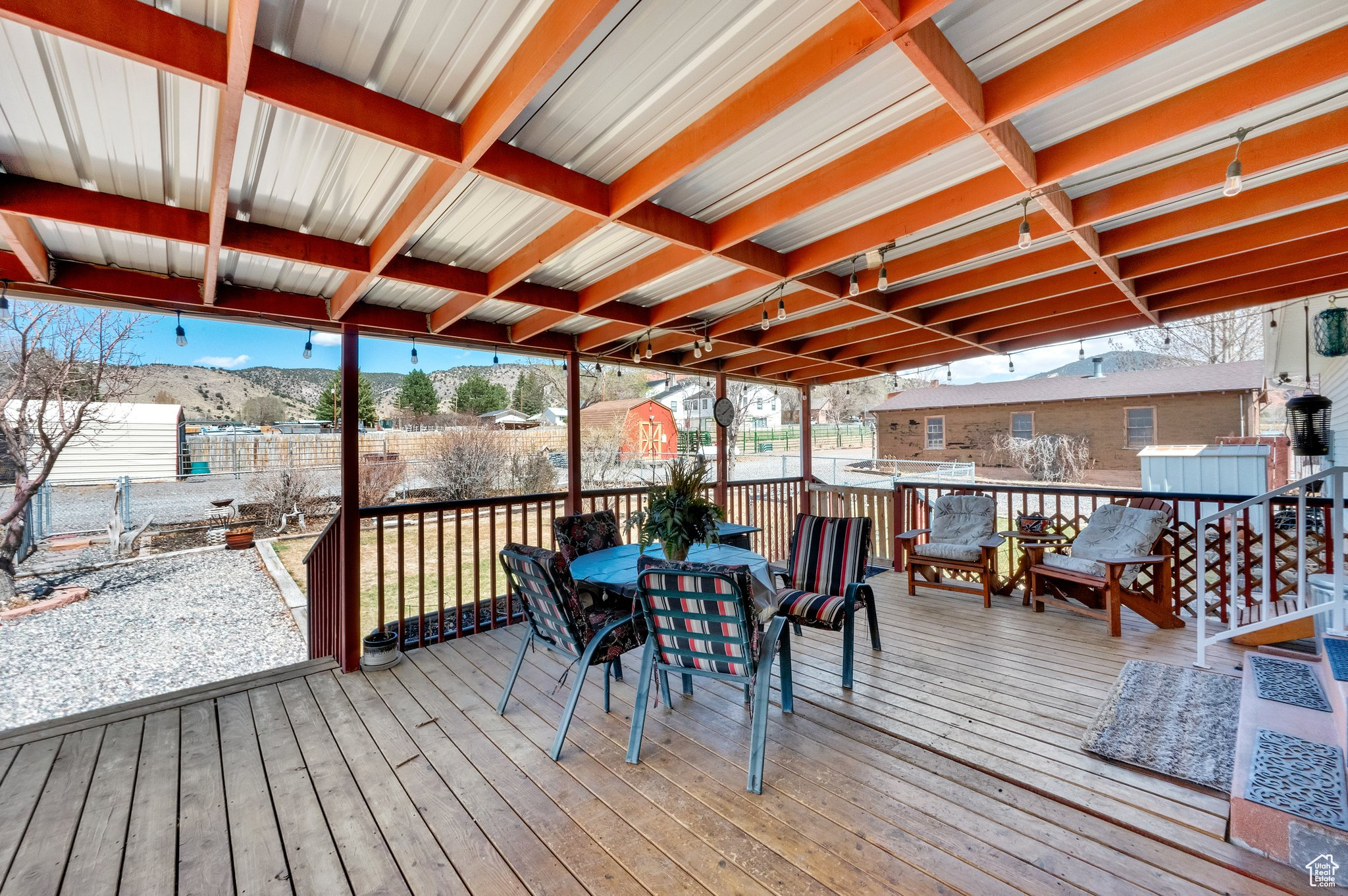 154 W Main St, Bicknell, Utah image 21