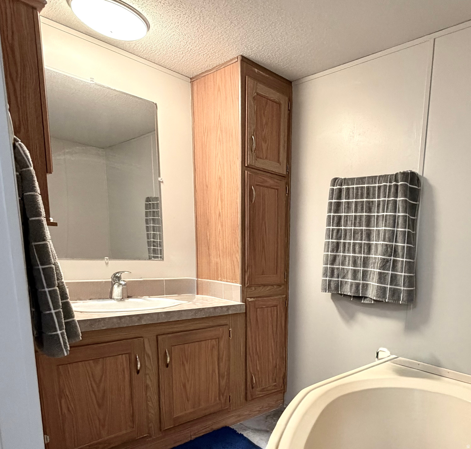 COTTONWOOD COVES - Residential