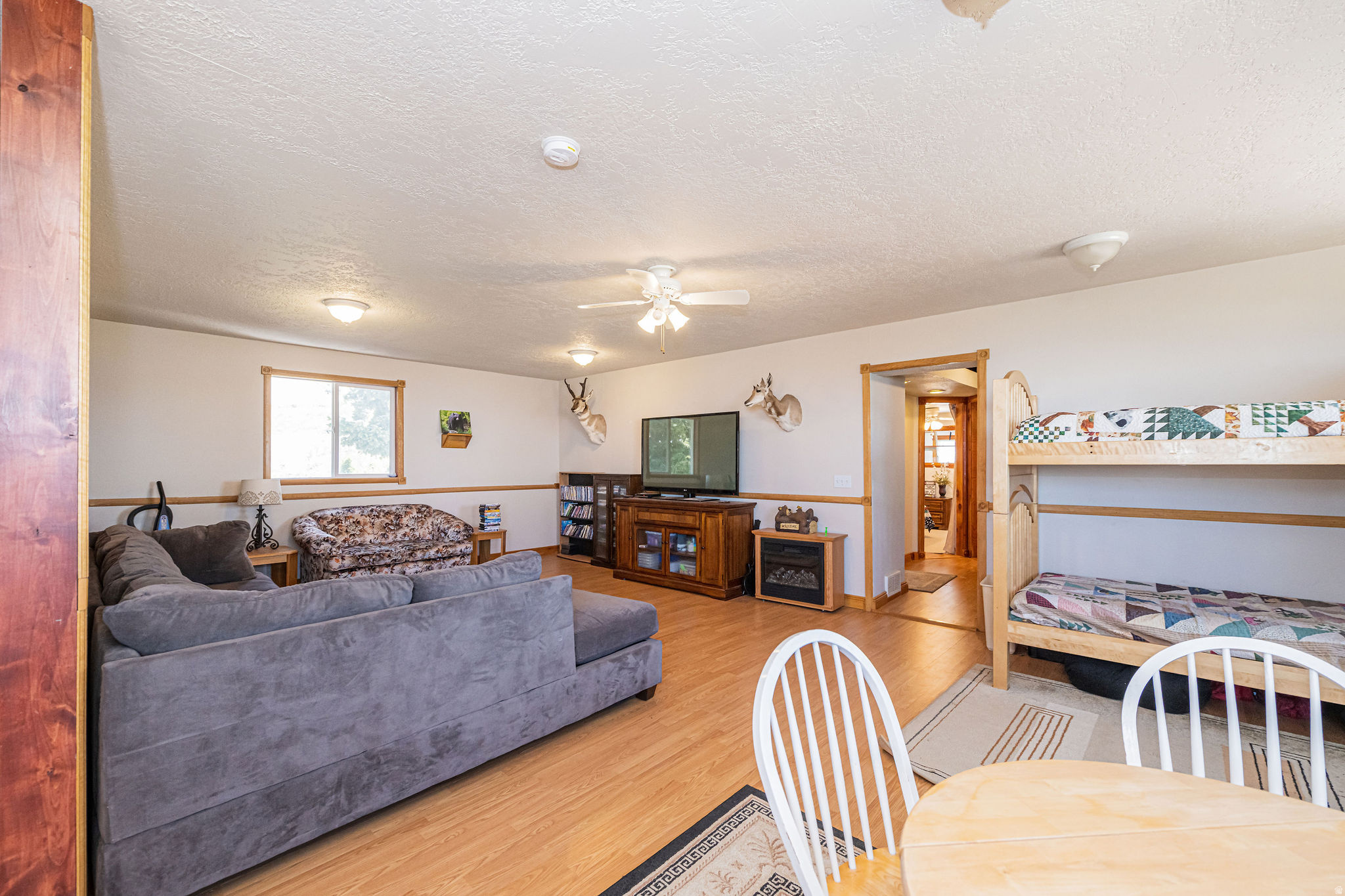 SKYLINE MOUNTAIN RES - Land