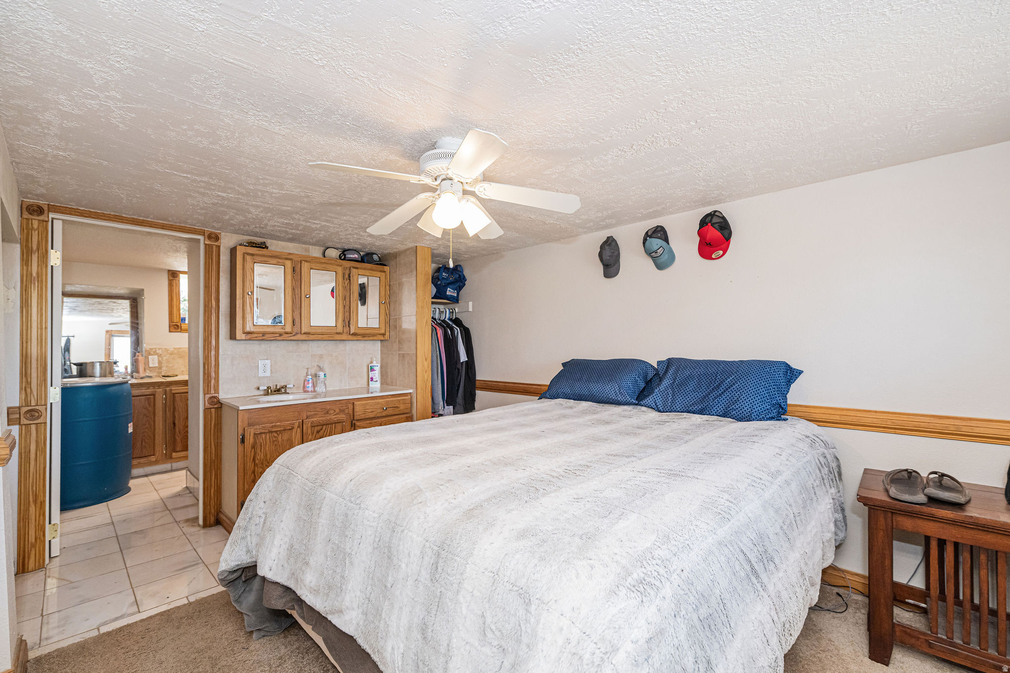 SKYLINE MOUNTAIN RES - Land