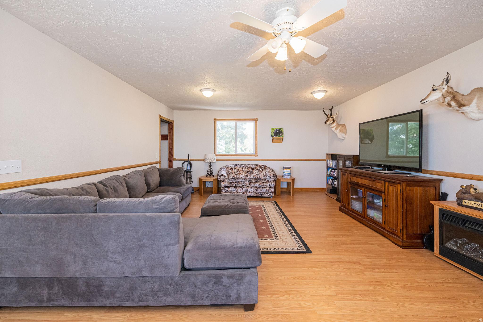 SKYLINE MOUNTAIN RES - Land