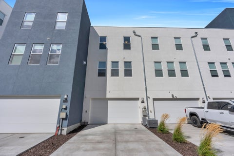 Tiny photo for 566 N SEGO WAY, Farmington, UT 84025 (MLS # 2181755)