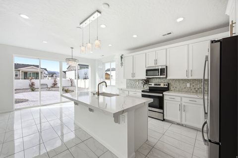 Tiny photo for 431 W PALOMINO WAY, Stansbury Park, UT 84074 (MLS # 2173969)