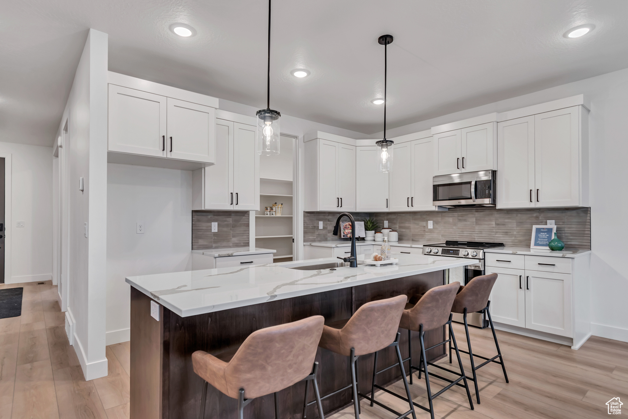 ARROWHEAD RANCH - Residential