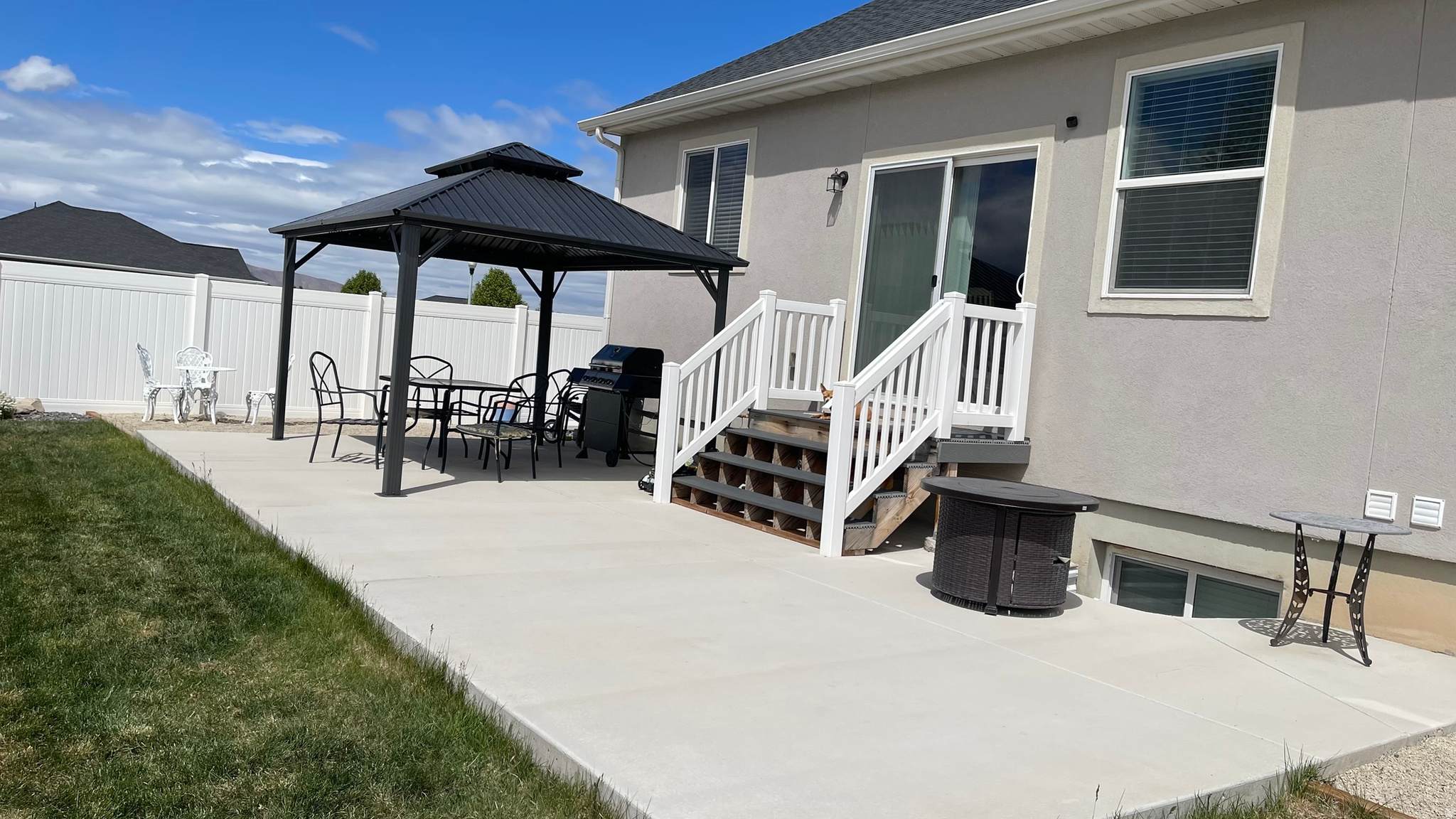 SALEM PARK - Residential