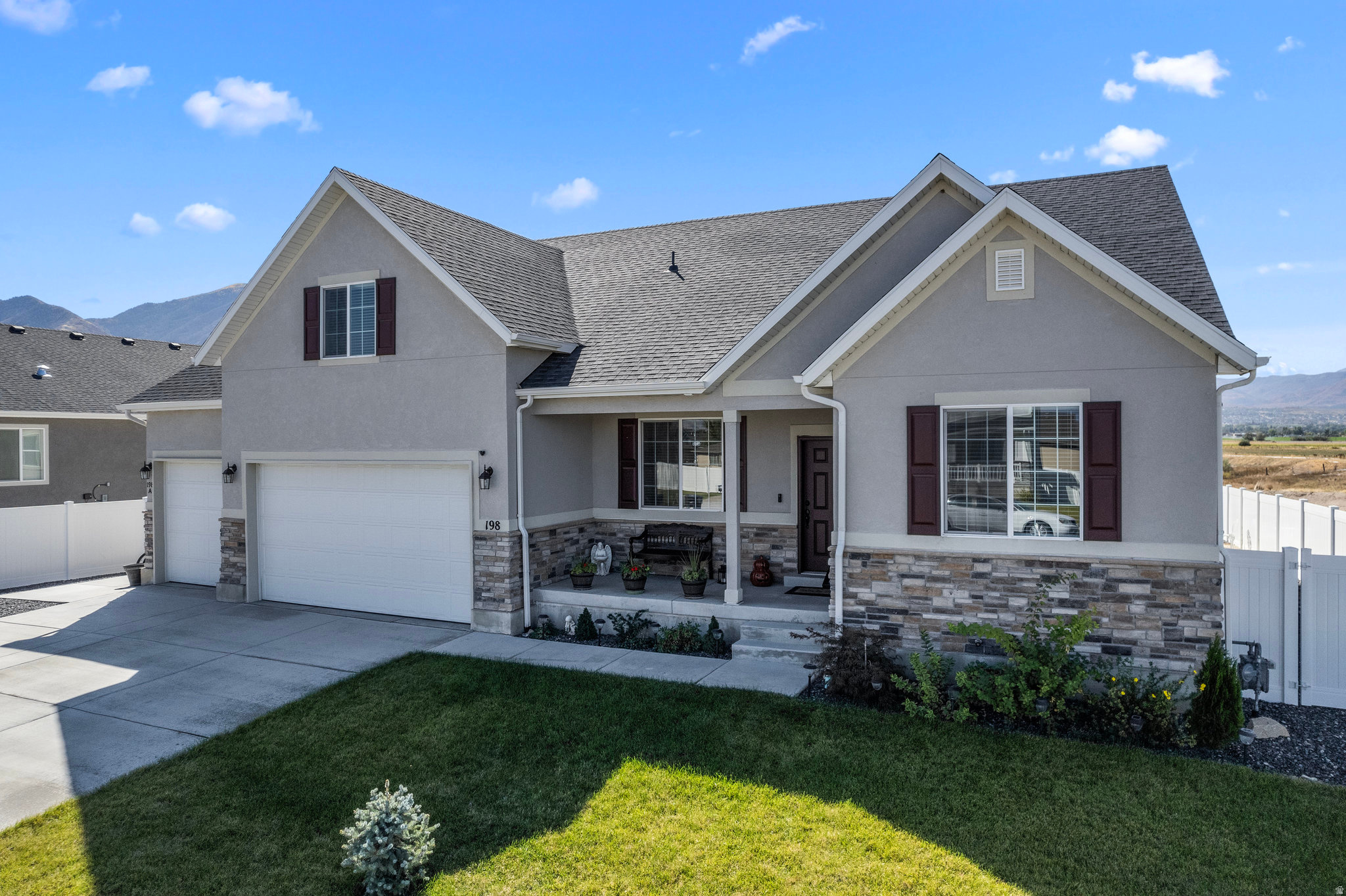 SALEM PARK - Residential