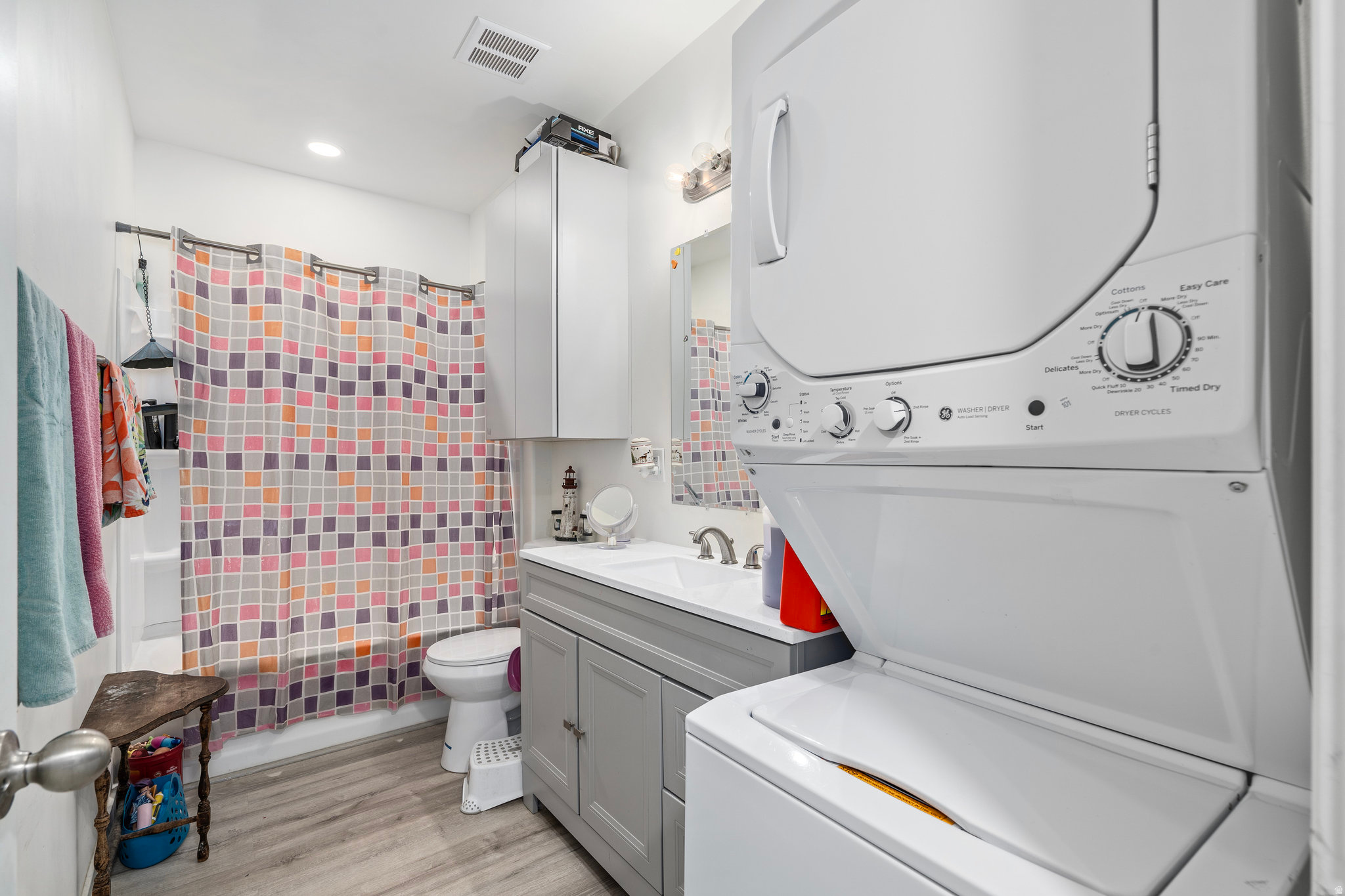 SALEM PARK - Residential