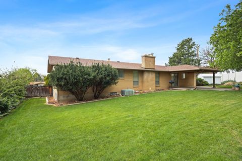 Tiny photo for 3082 N 425 E, North Ogden, UT 84414 (MLS # 2154783)