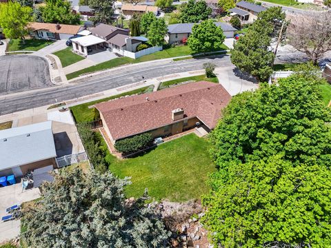Tiny photo for 3082 N 425 E, North Ogden, UT 84414 (MLS # 2154783)
