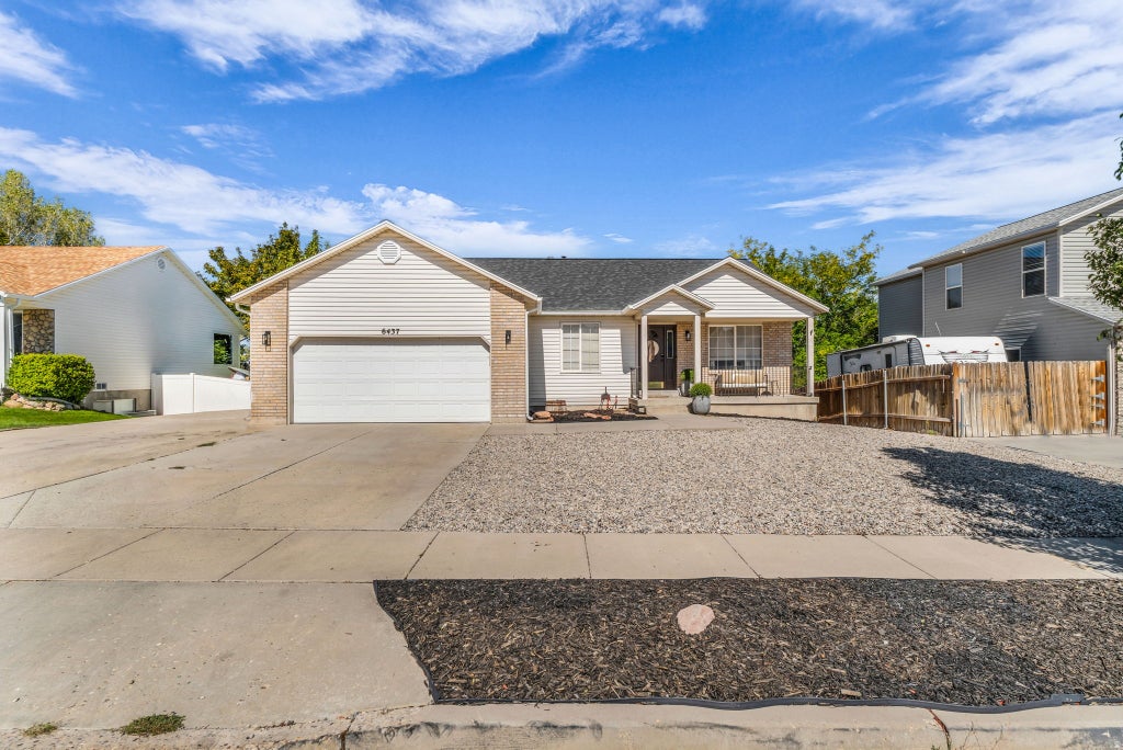Photo of 6437 S HIGH BLUFF DR W, Salt Lake City, UT 84118 (MLS # 2184300)