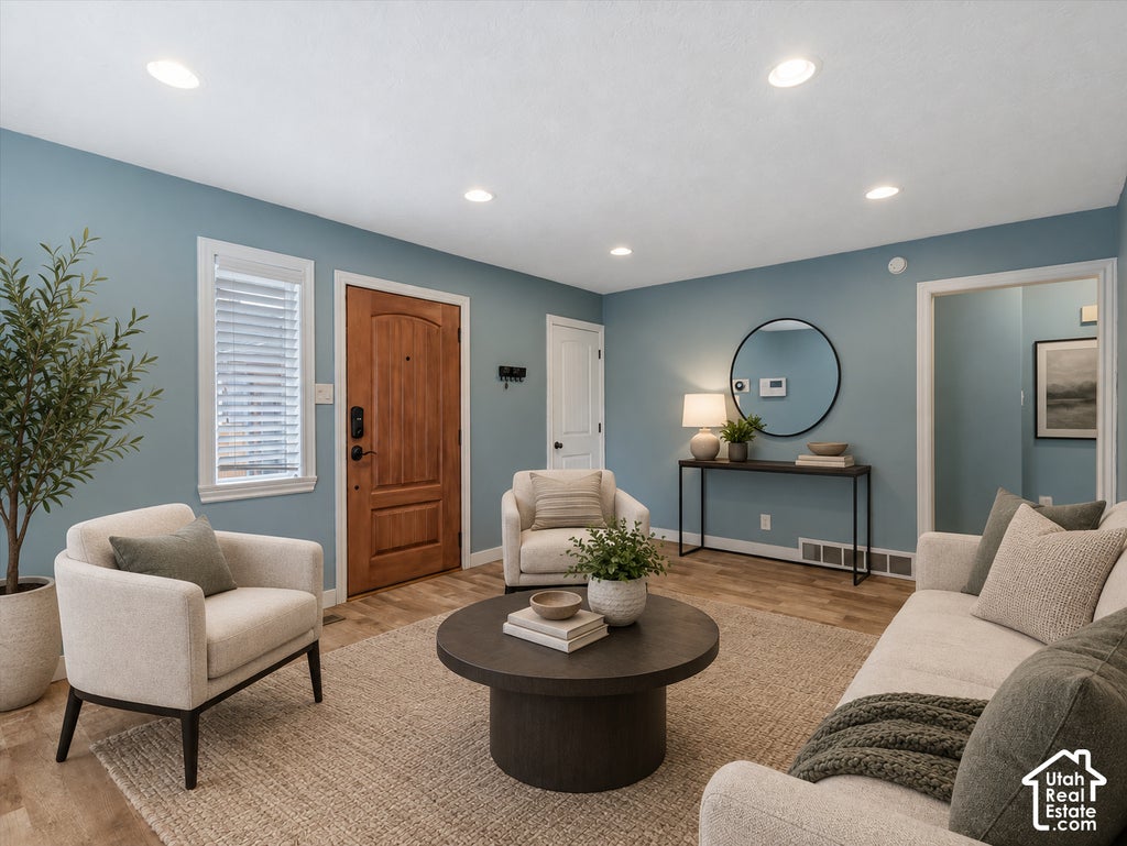 Photo of 725 N LAFAYETTE DR W, Salt Lake City, UT 84116 (MLS # 2187079)