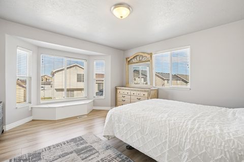 Tiny photo for 4317 S 3350 W, West Haven, UT 84401 (MLS # 2140434)