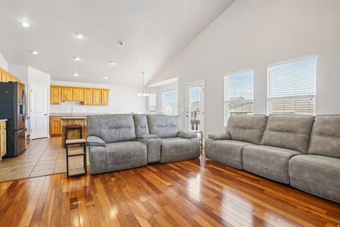 Tiny photo for 4317 S 3350 W, West Haven, UT 84401 (MLS # 2140434)