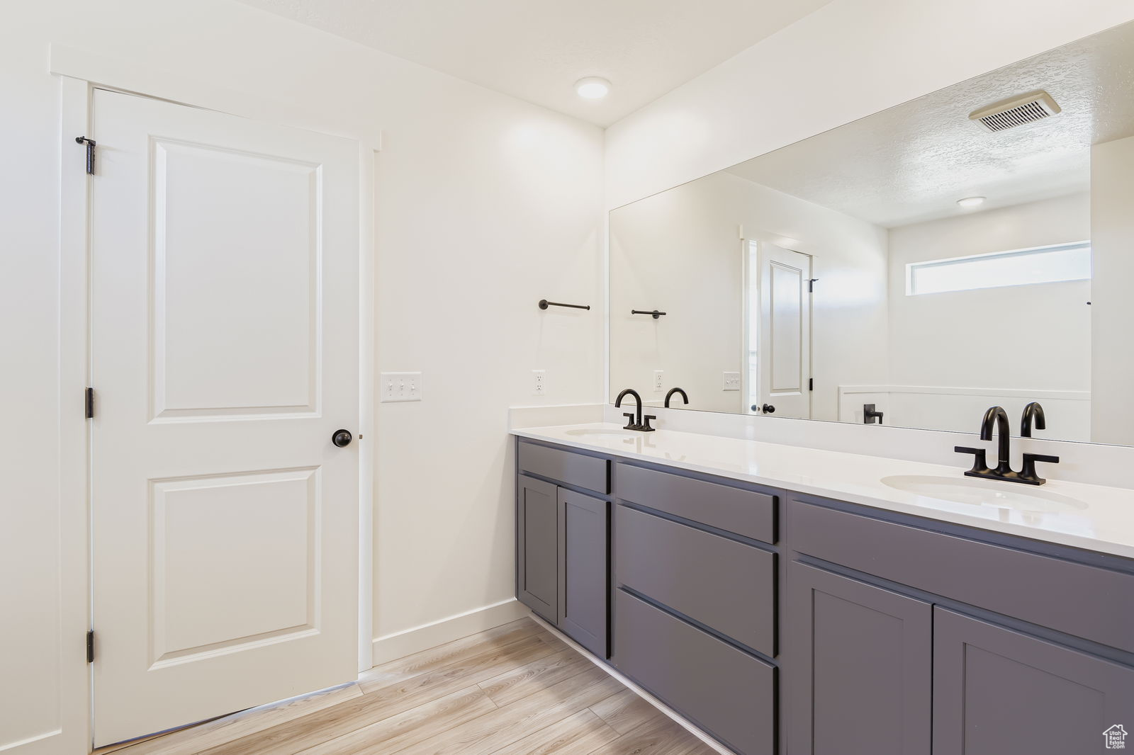 RESERVES AT PINNACLES AT EAGLE MOUNTAIN - Residential