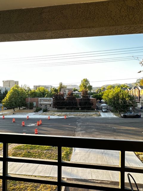 Tiny photo for 207 S 600 E #3H, Salt Lake City, UT 84102 (MLS # 2147112)