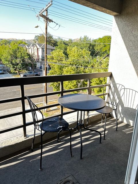 Tiny photo for 207 S 600 E #3H, Salt Lake City, UT 84102 (MLS # 2147112)