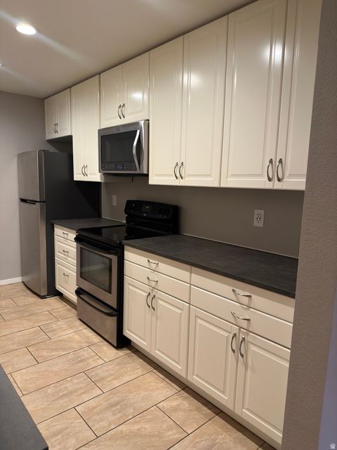 Tiny photo for 207 S 600 E #3H, Salt Lake City, UT 84102 (MLS # 2147112)