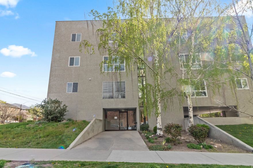 NEW PRICE! AFFORDABLE 2BR unit located behind Sprouts grocery store and halfway between downtown and the U of U on a UTA bus line. Updated kitchen with a raised ceiling, new refrigerator water line, abundant cabinets and soft close drawers, bath/tub installed by Bathfitters, new windows and balcony sliding door to reduce noise, washer/dryer in unit, updated HVAC , custom closet from the Closet Factory, lots of can lights , custom darkening shades and just a darned convenient place to live!