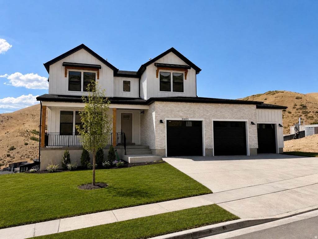 Photo of 5885 N CANYON RIM RD #624, Lehi, UT 84048 (MLS # 2173395)