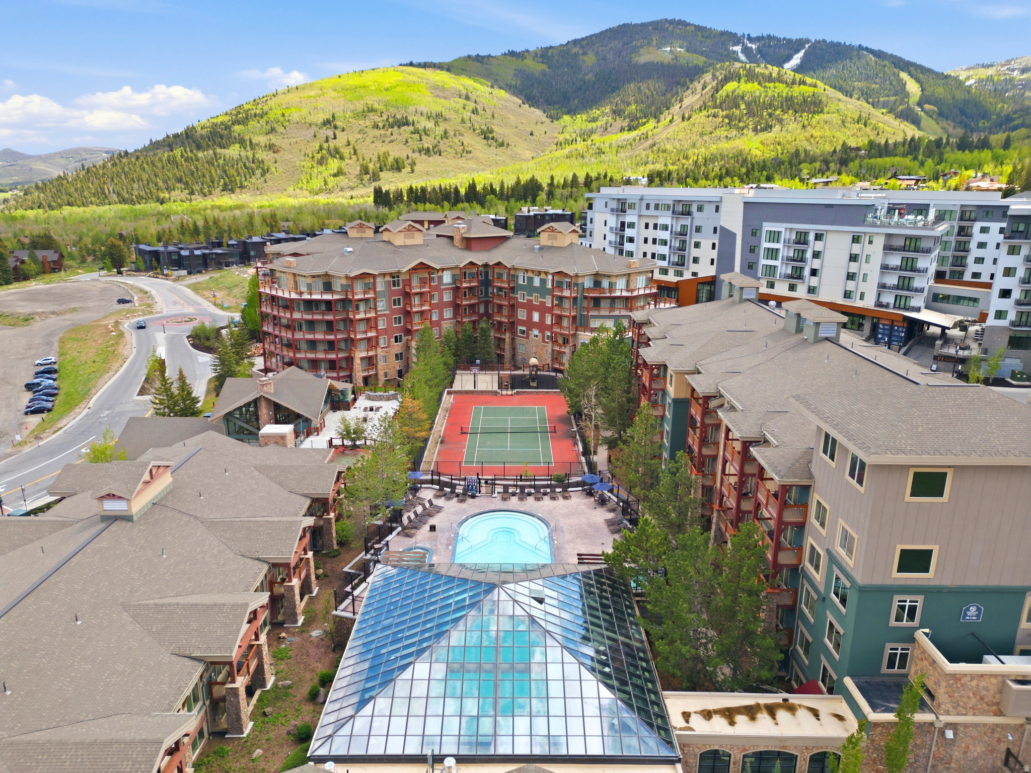 LODGE AT WESTGATE - Residential