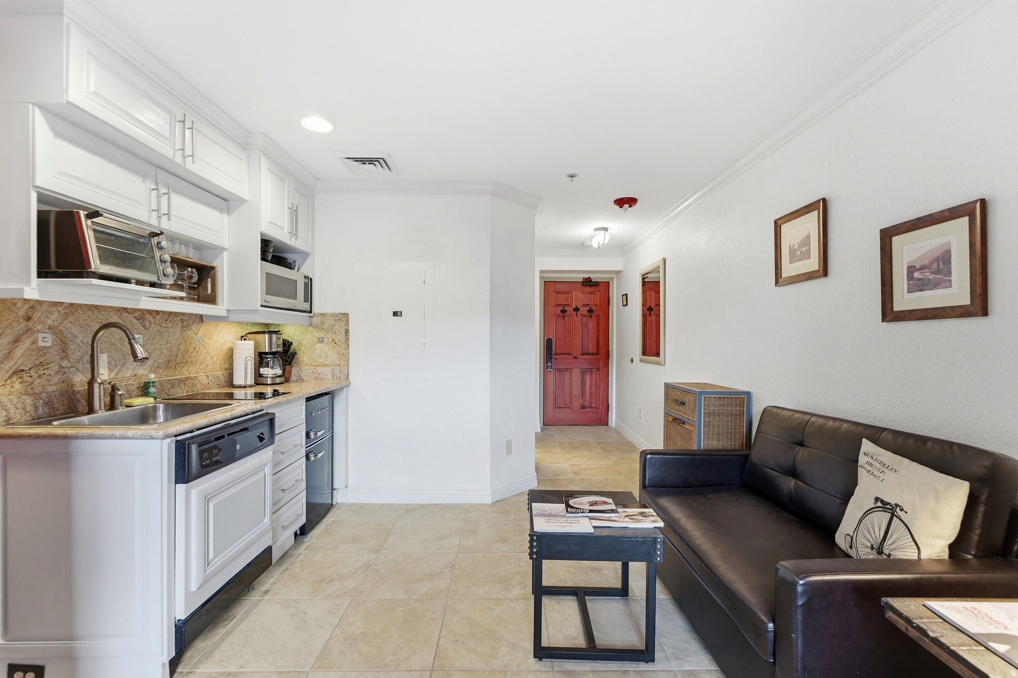 LODGE AT WESTGATE - Residential