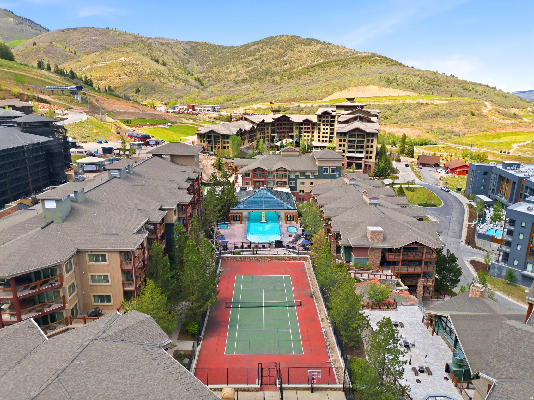 LODGE AT WESTGATE - Residential