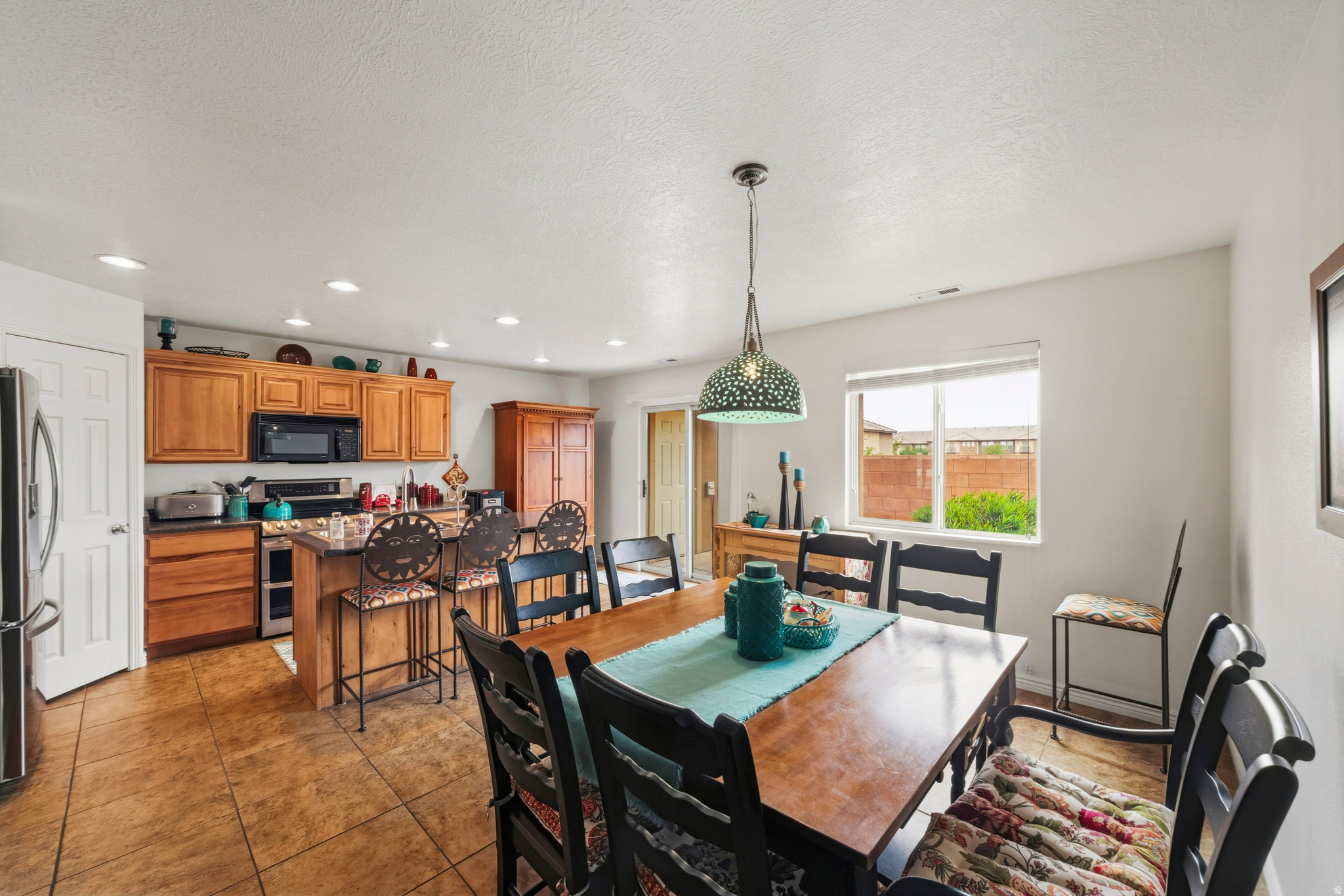 HIDDEN VALLEY TOWN HOMES PUD PH 1 - Residential