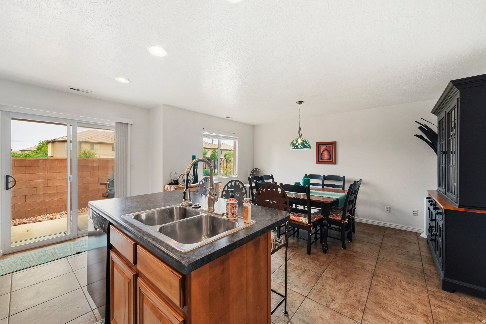 HIDDEN VALLEY TOWN HOMES PUD PH 1 - Residential