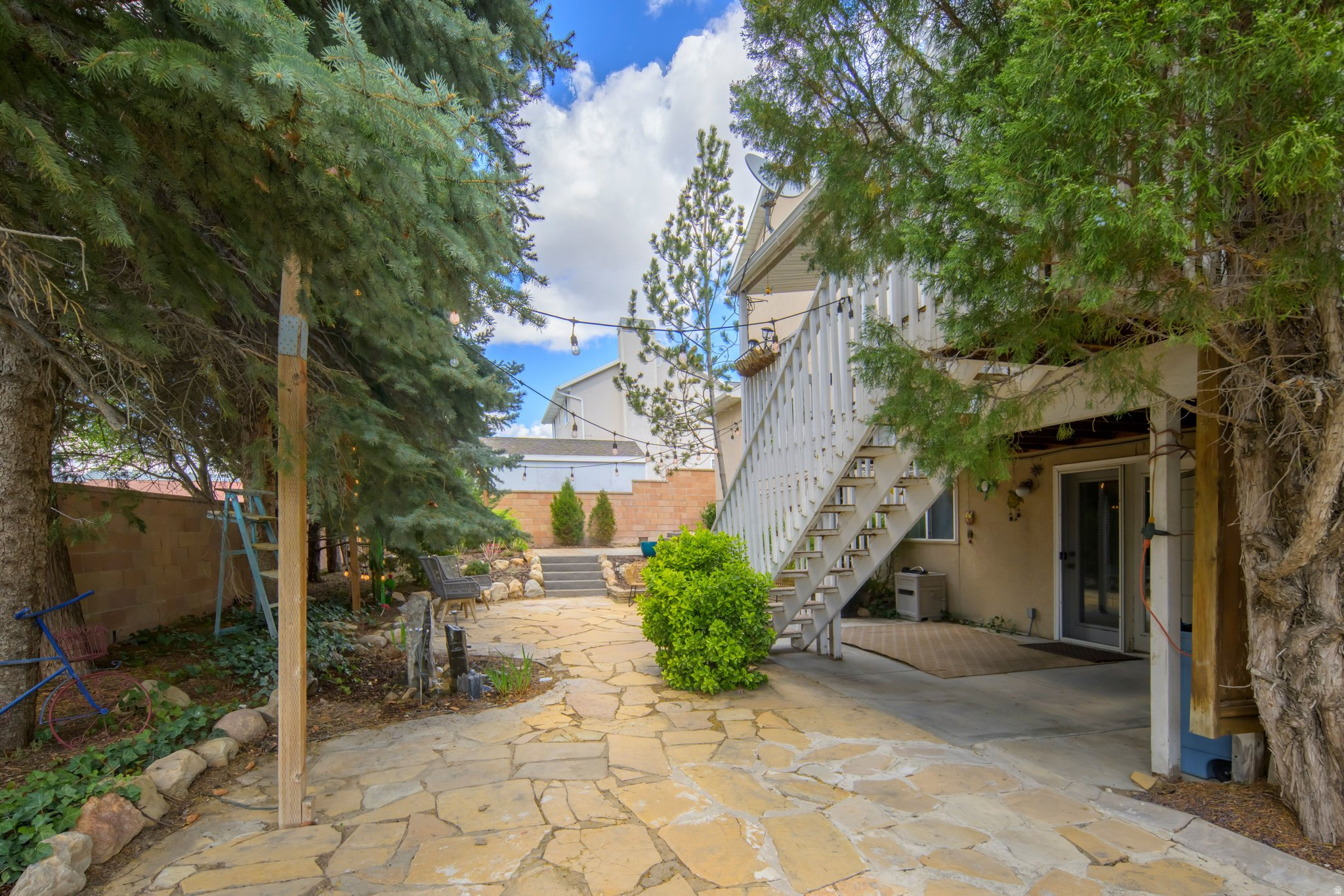 SILVER RIDGE #5 - Residential