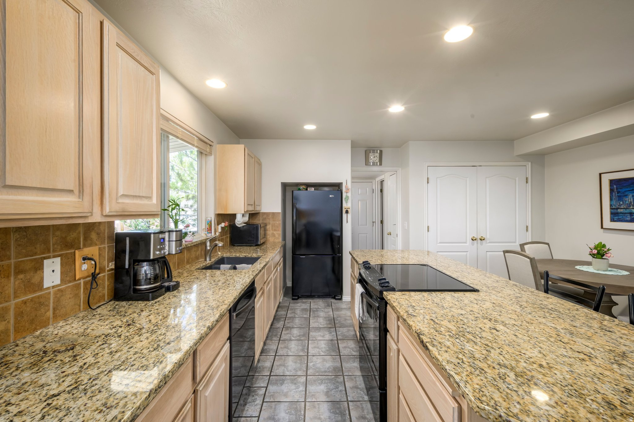 SILVER RIDGE #5 - Residential