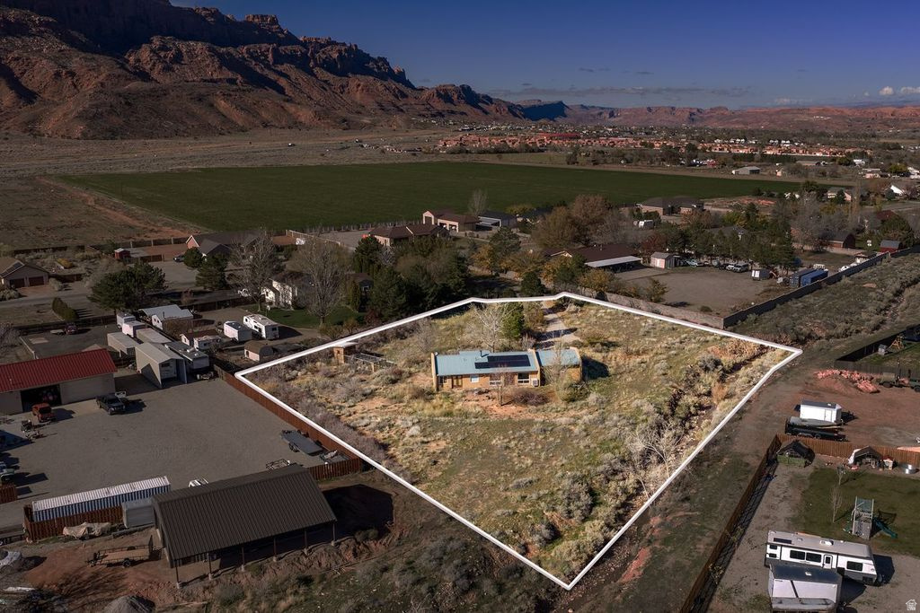 SPANISH VALLEY ESTATES - Residential