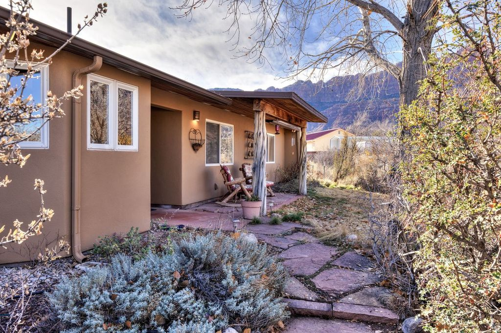 SPANISH VALLEY ESTATES - Residential