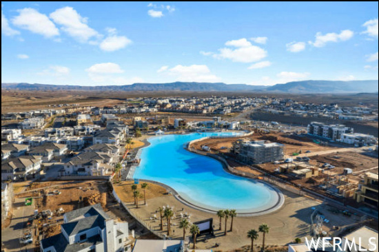DESERT COLOR SKYLINE - Residential