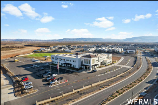 DESERT COLOR SKYLINE - Residential