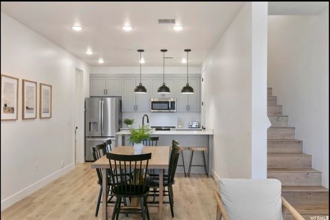 Tiny photo for 5399 S CERULEAN LN LN #99, Saint George, UT 84790 (MLS # 2127152)