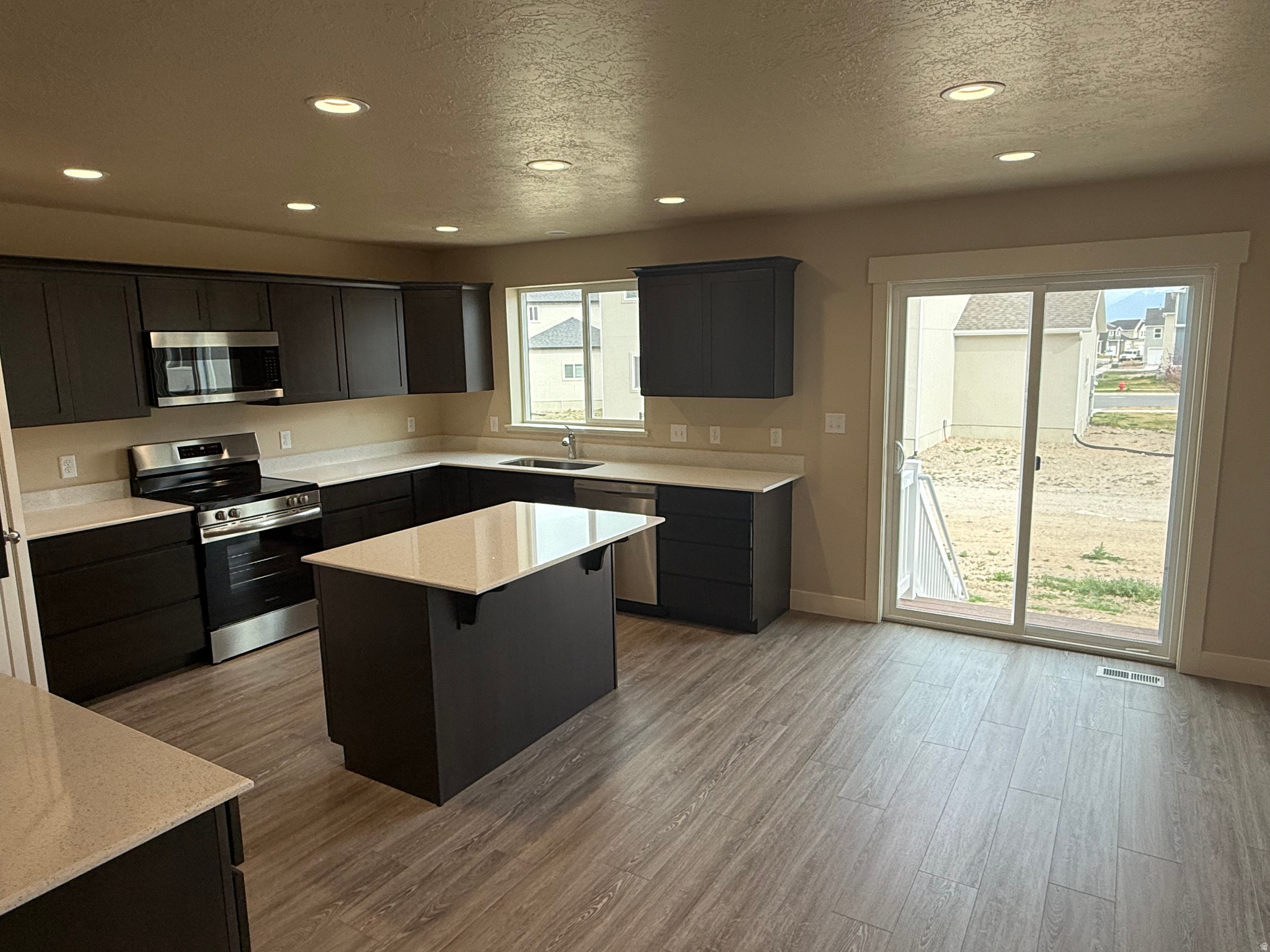 TIMBER RANCH - Residential